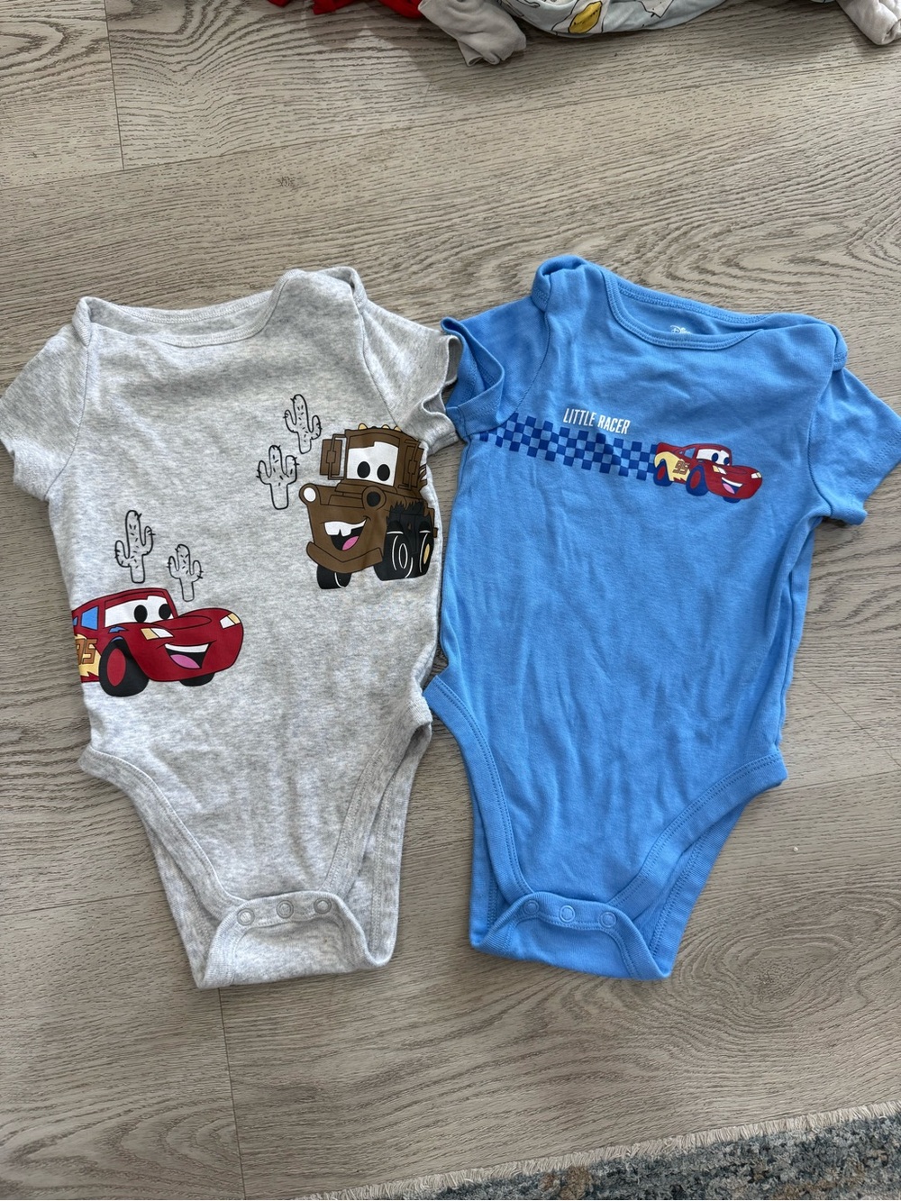 Baby One-Piece Cars Bodysuits - bundle of 2 size 18mo